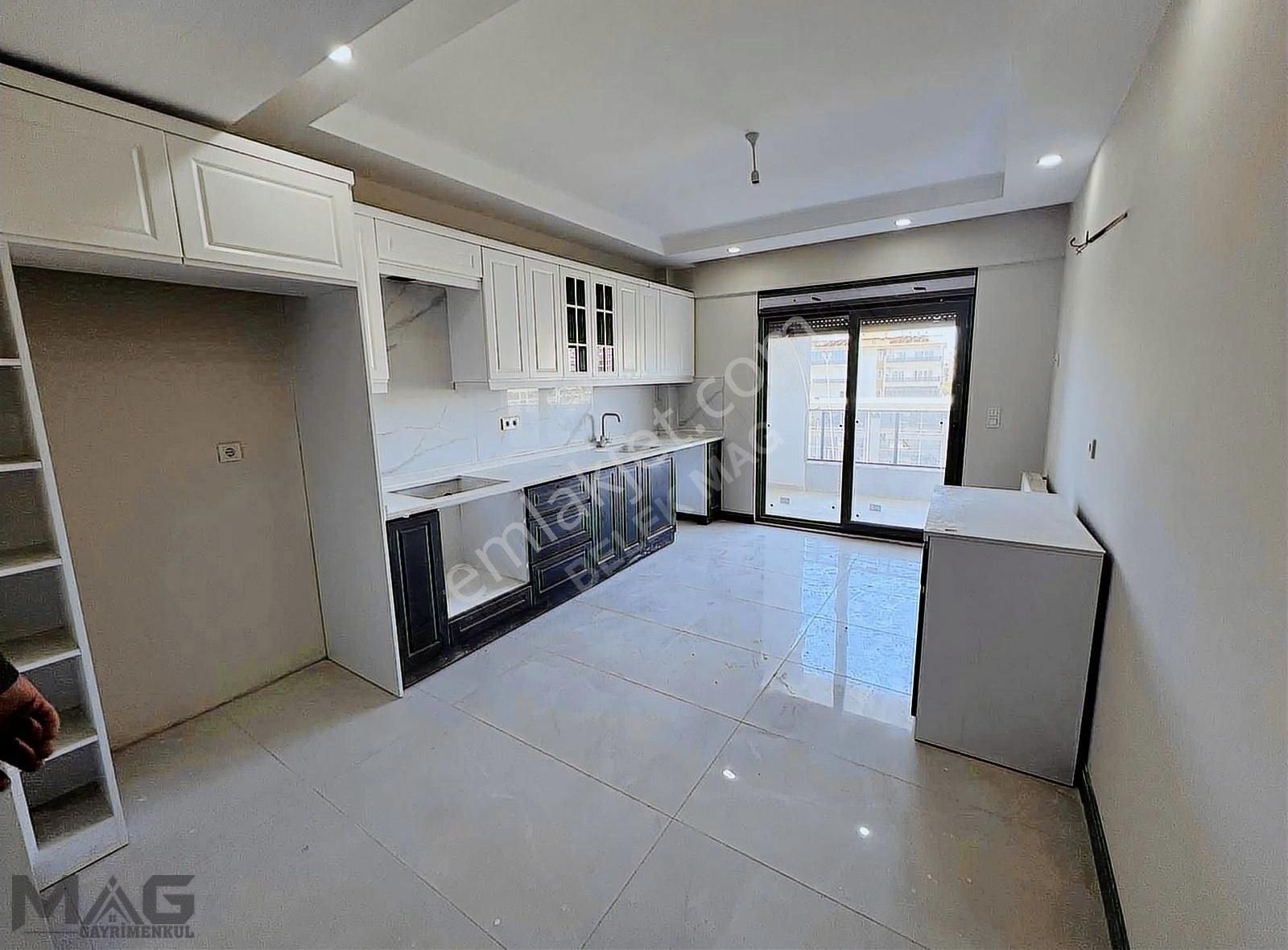 Belek Yolu Üzeri Satılık 3+1 Daire