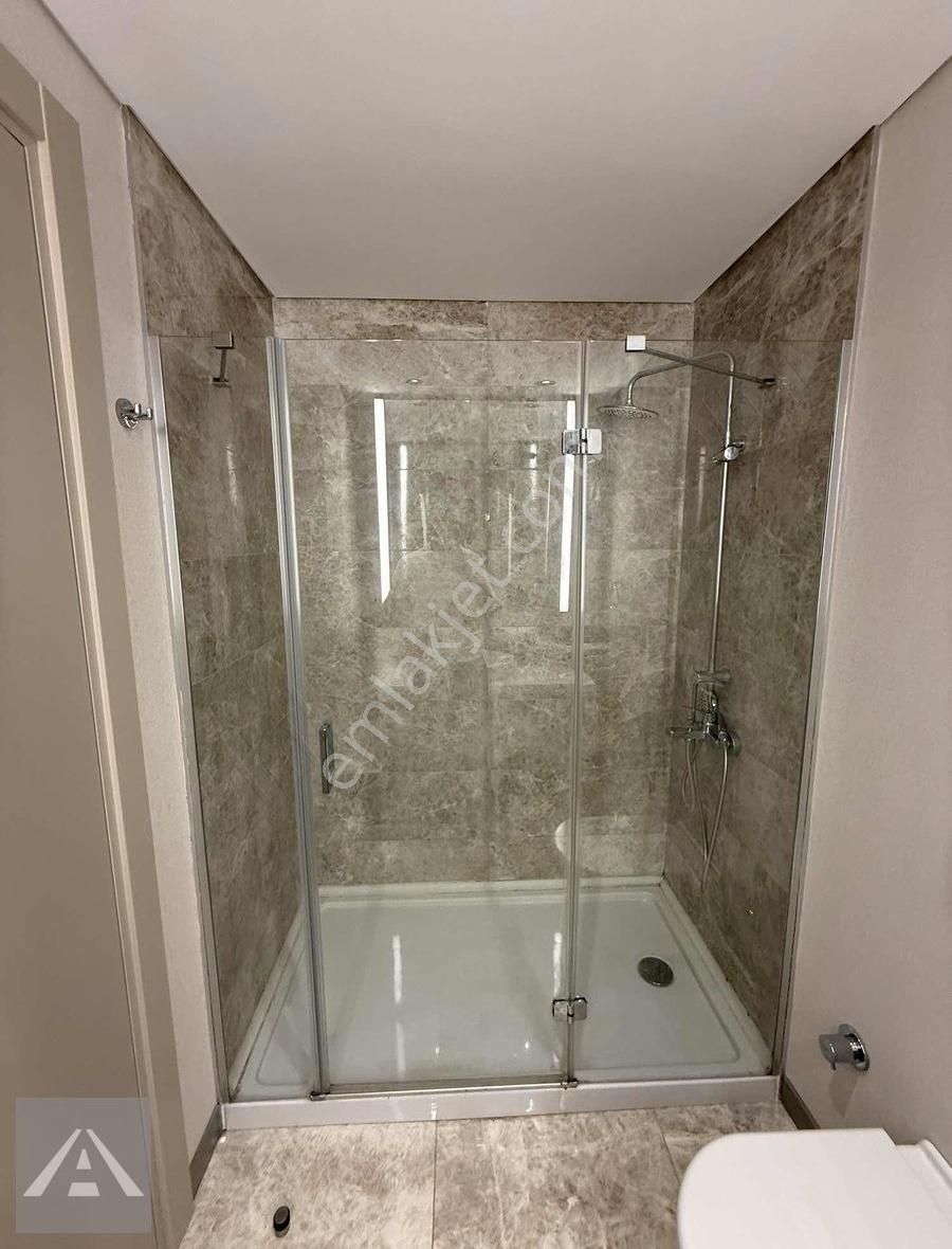 Nidaparkta 13. Katta Deniz Manzaralı Geniş Balkonlu Boş 2+1 - Görsel 23