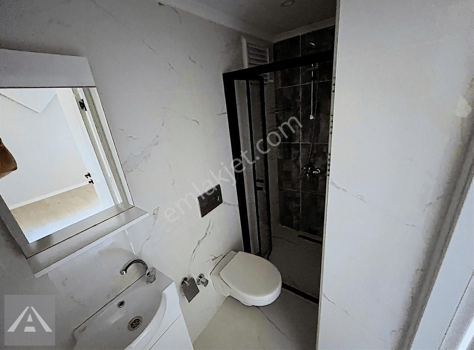 Maltepe Altıntepe'de Minibüs Yolu Altında Arakat 3+1 Daire - Görsel 14