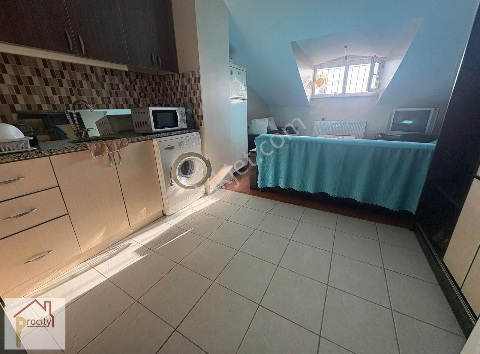 Procıty'den Fındıklıda 2+1 Eşyalı 60m2 Faturalar Dahil