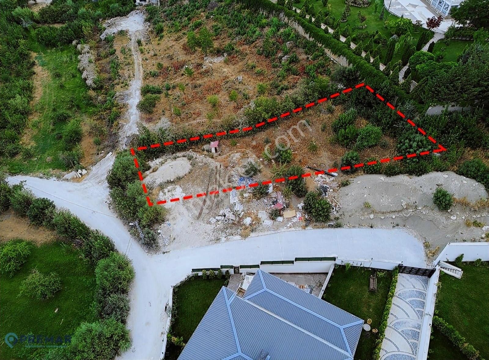 Edremit Yenicamide Göl Manzaralı, Turizm-ticaret-konut İmarlı