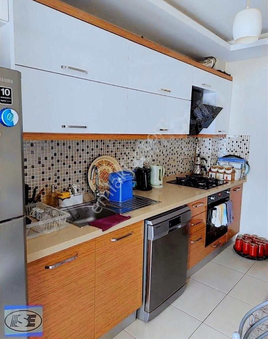 Gaziemir Irmak Mah.8 Senelik 3+1 Asansörlü Satılık Daire