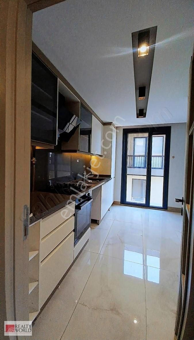 Lim Bahçe Sitesi Çengelköy 2+1 Ara Kat Lüks 110m2 Daire - Görsel 8