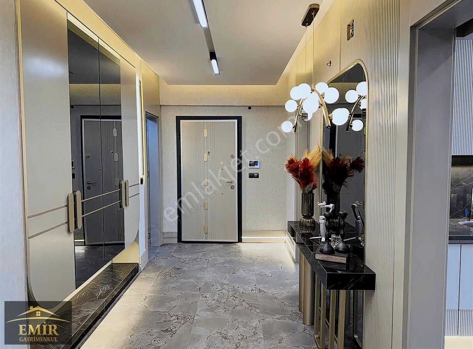 Emir Gayrimenkulden Fıstıklığın En Güzel Lokasyonunda 3.5+1 - Görsel 18