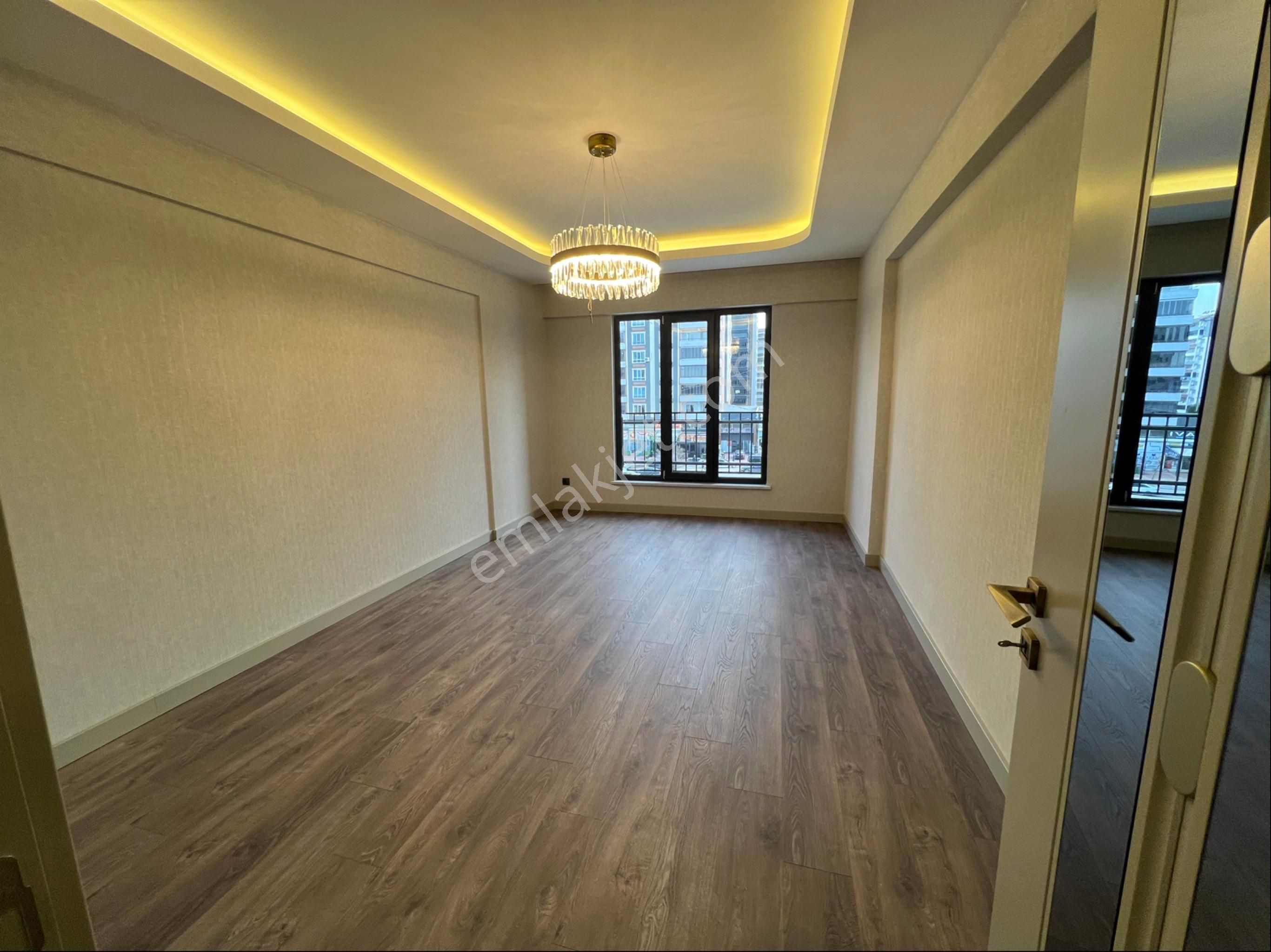 Emir Gayrimenkulden Fıstıklığın En Güzel Lokasyonunda 3.5+1 - Görsel 7