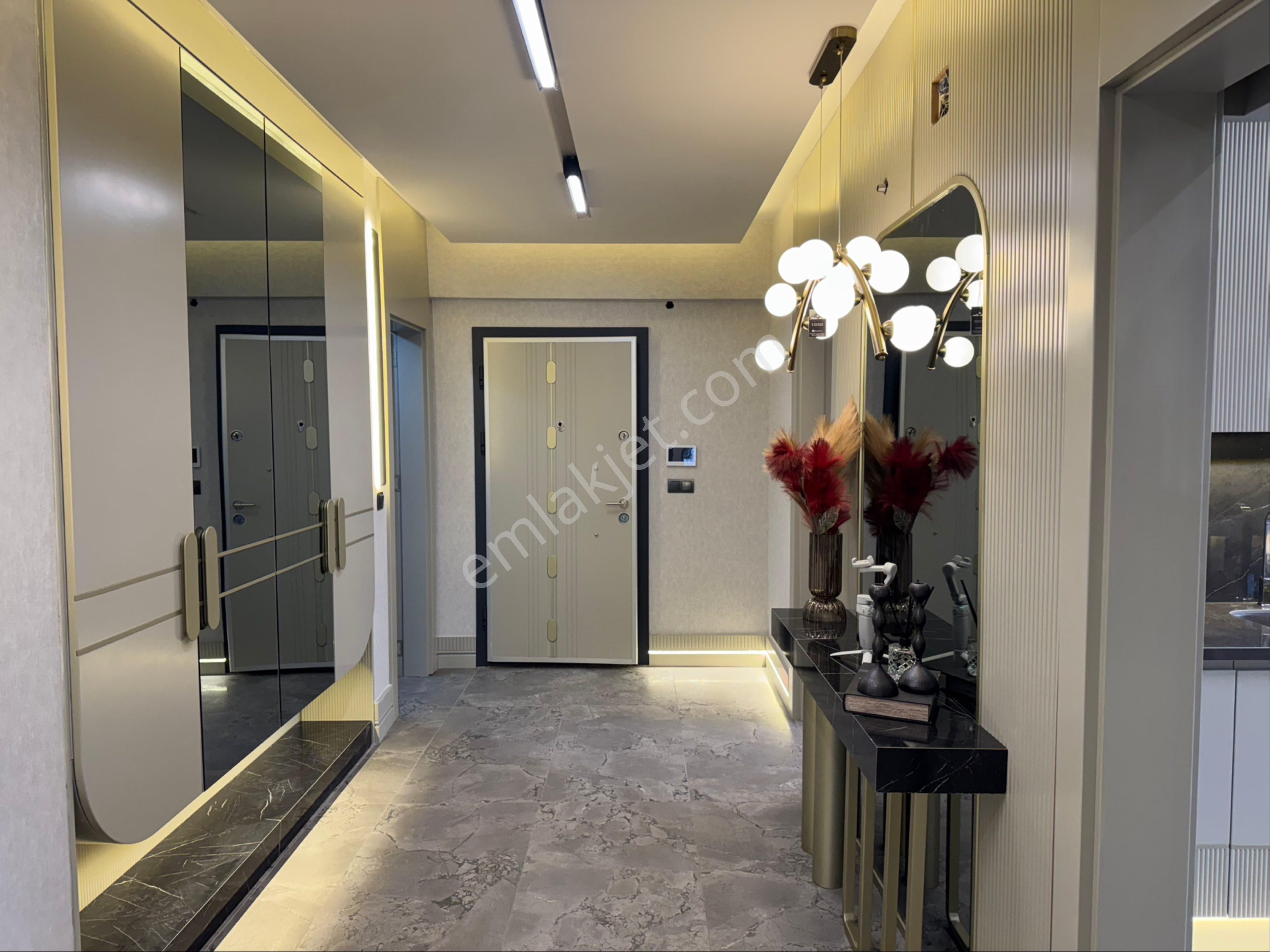 Emir Gayrimenkulden Fıstıklığın En Güzel Lokasyonunda 3.5+1 - Görsel 25