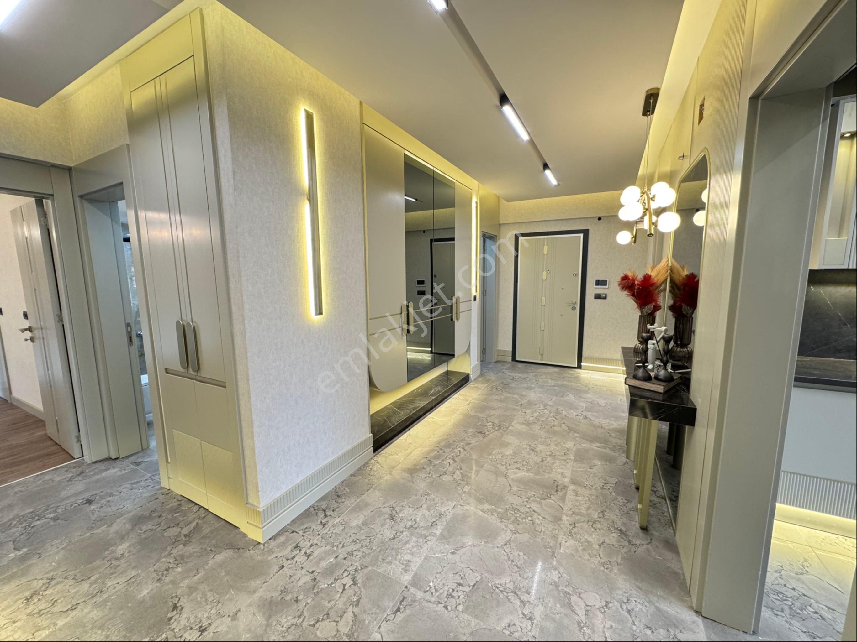 Emir Gayrimenkulden Fıstıklığın En Güzel Lokasyonunda 3.5+1 - Görsel 24