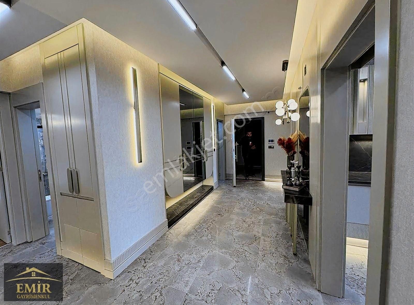 Emir Gayrimenkulden Fıstıklığın En Güzel Lokasyonunda 3.5+1 - Görsel 12