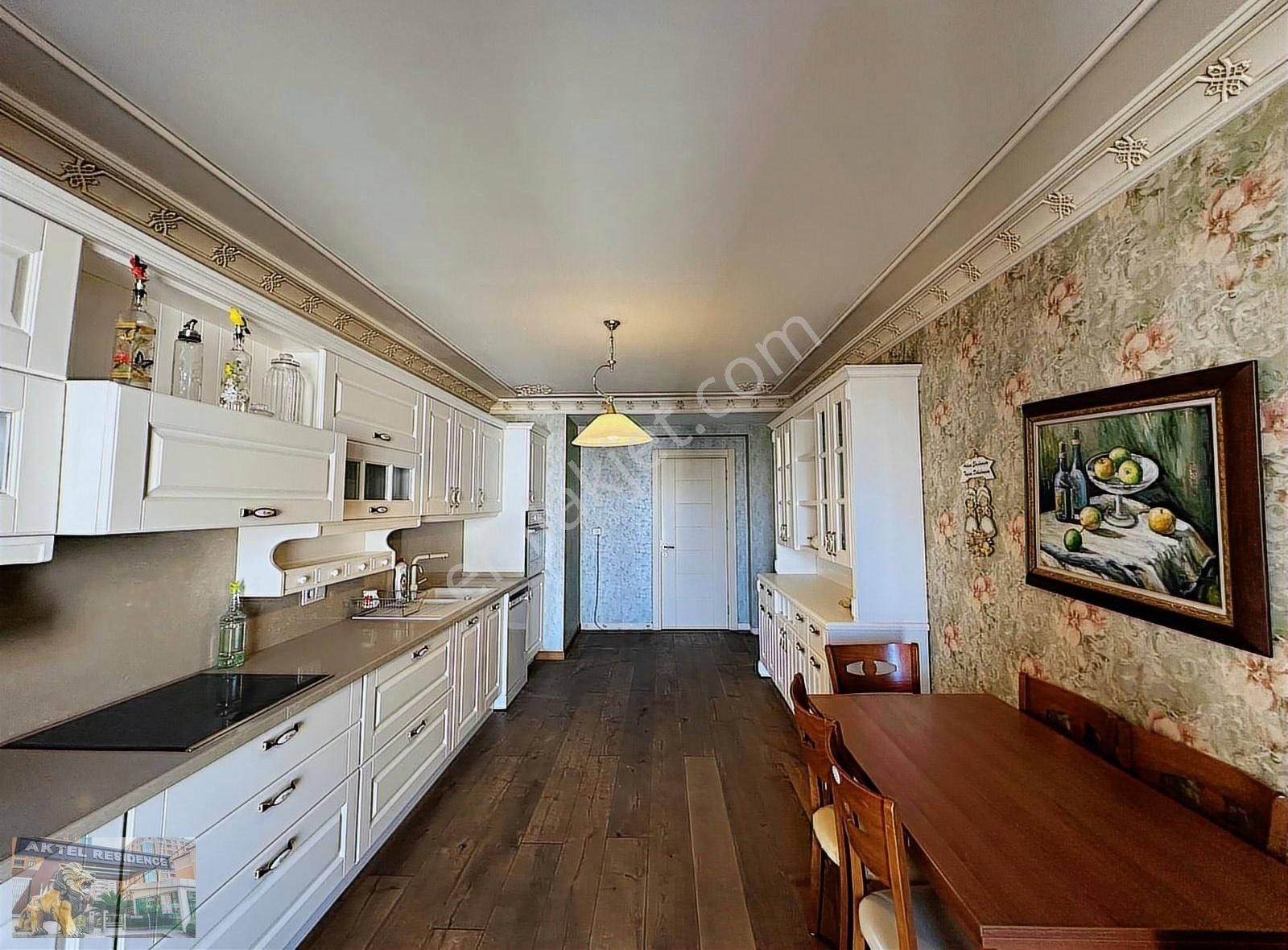 Aktel Residence Satış Ofisinden 4+1 257m² Göl Manzaralı Satılık - Görsel 8