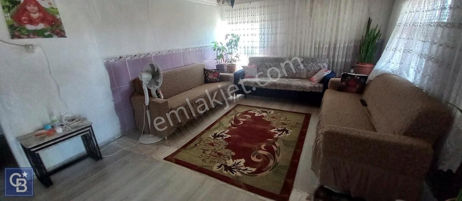 Kınık Arpaseki'de Acil Satılık Müstakil Köy Evi+bahçe