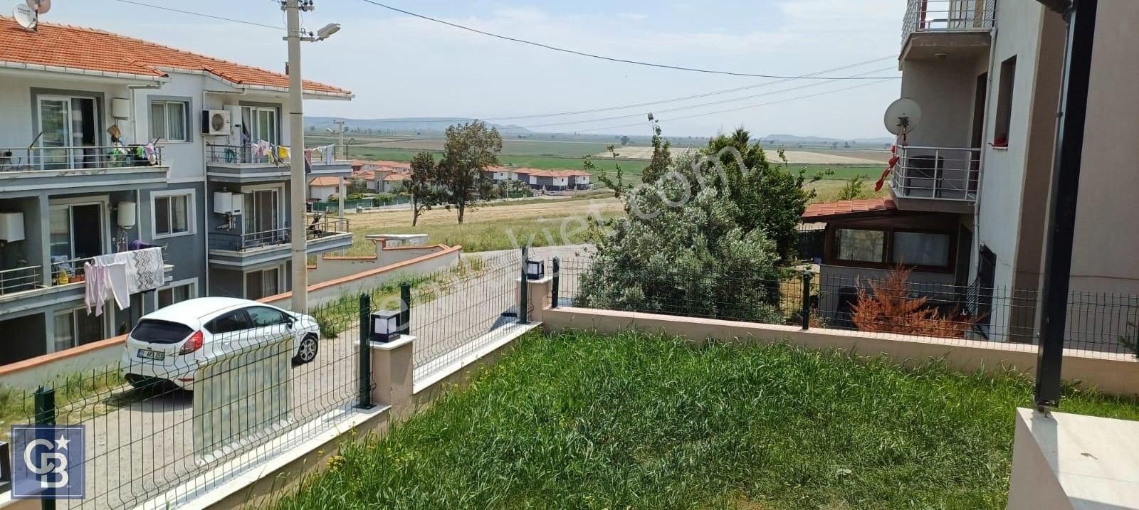 İzmir Foça Bağarası'nda Satılık Dubleks Villa
