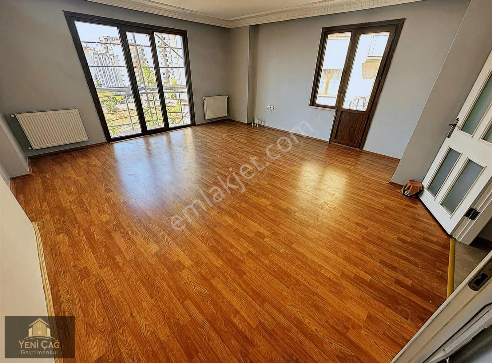 Velibaba Mah Fulya Evlerinde Geniş 3+1 Kiralık Daire