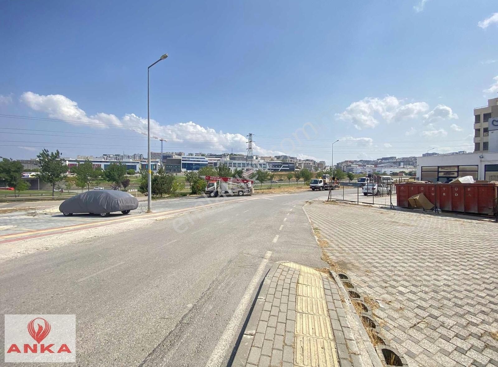 Ankadan İzmir Yoluna Cephe Kiralık 450m2 Dükkan