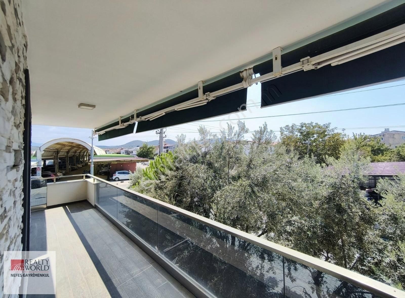Rw Nefes'ten Öğretmenler Mahallesinde Eşyalı 2+1 Kiralık Daire