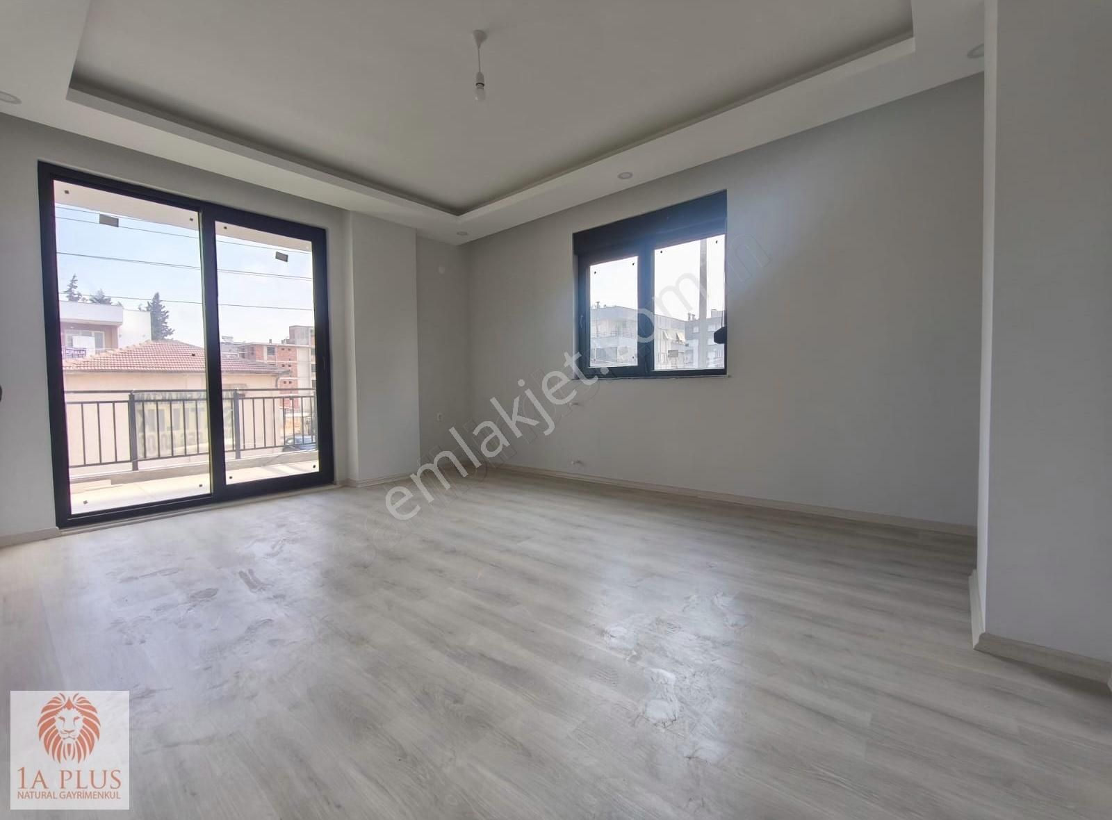 Fırsat Şelale'de Sıfır 2+1 95 M2 Asansrlü Ara Kat Daire
