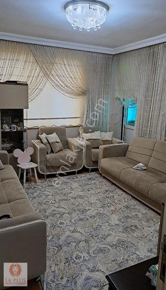 Muratpaşa Konuksever Mah.'de Doğalgazlı M2 2+1 Satılık Daire