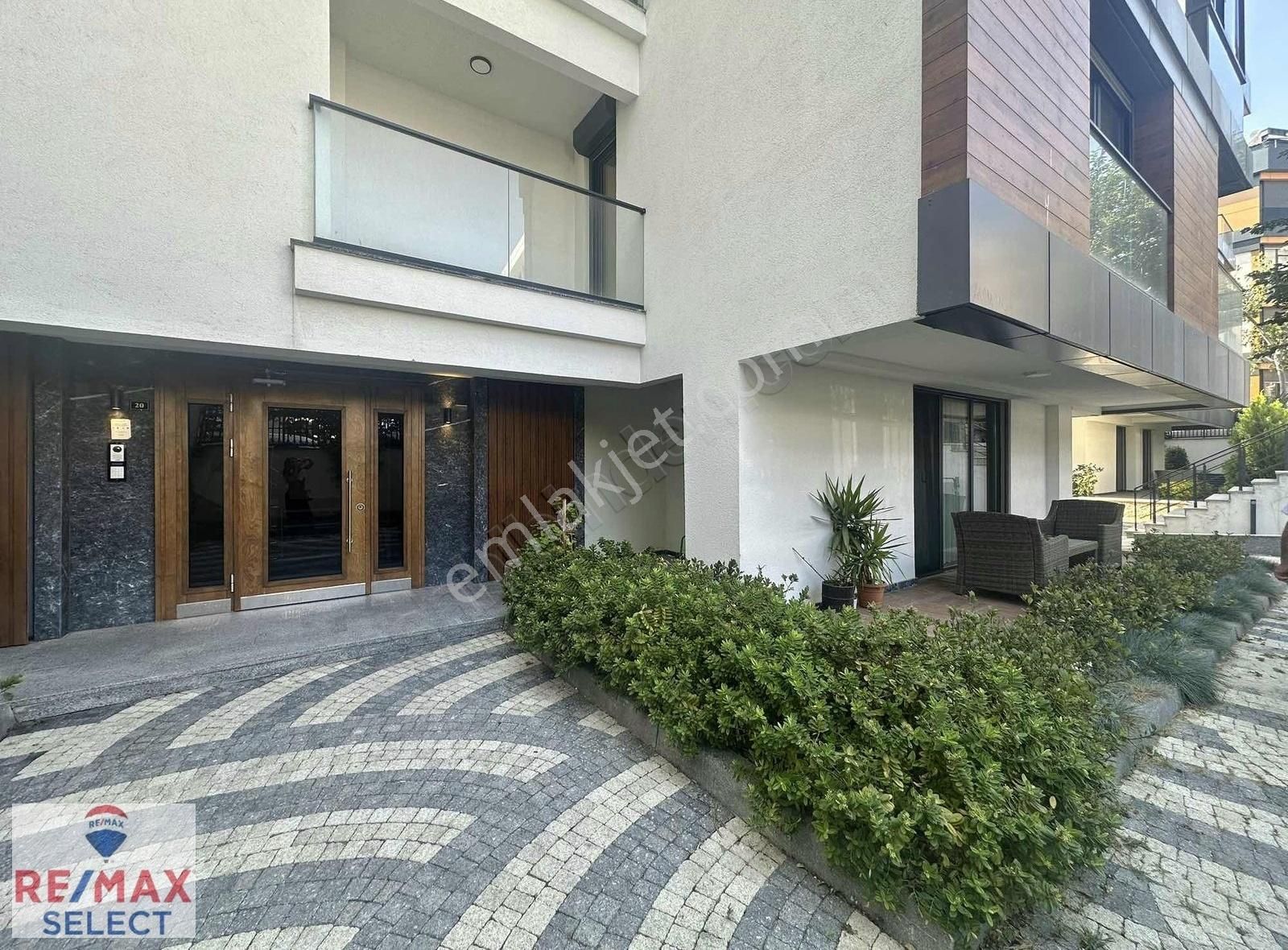 Yeşilköy Sahilde Satılık Sıfır En Üst Kat 3+1 Daire - Görsel 10