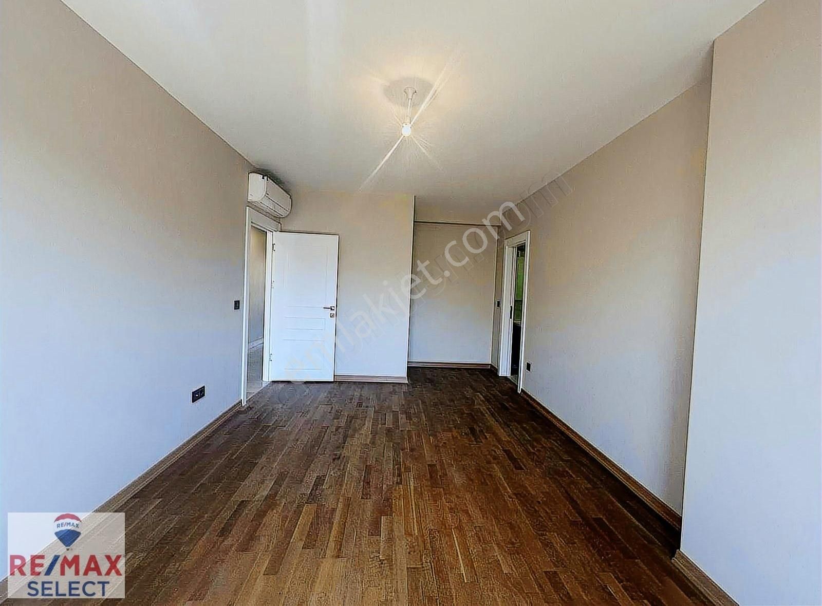 Yeşilköy Sahilde Satılık Sıfır En Üst Kat 3+1 Daire - Görsel 5