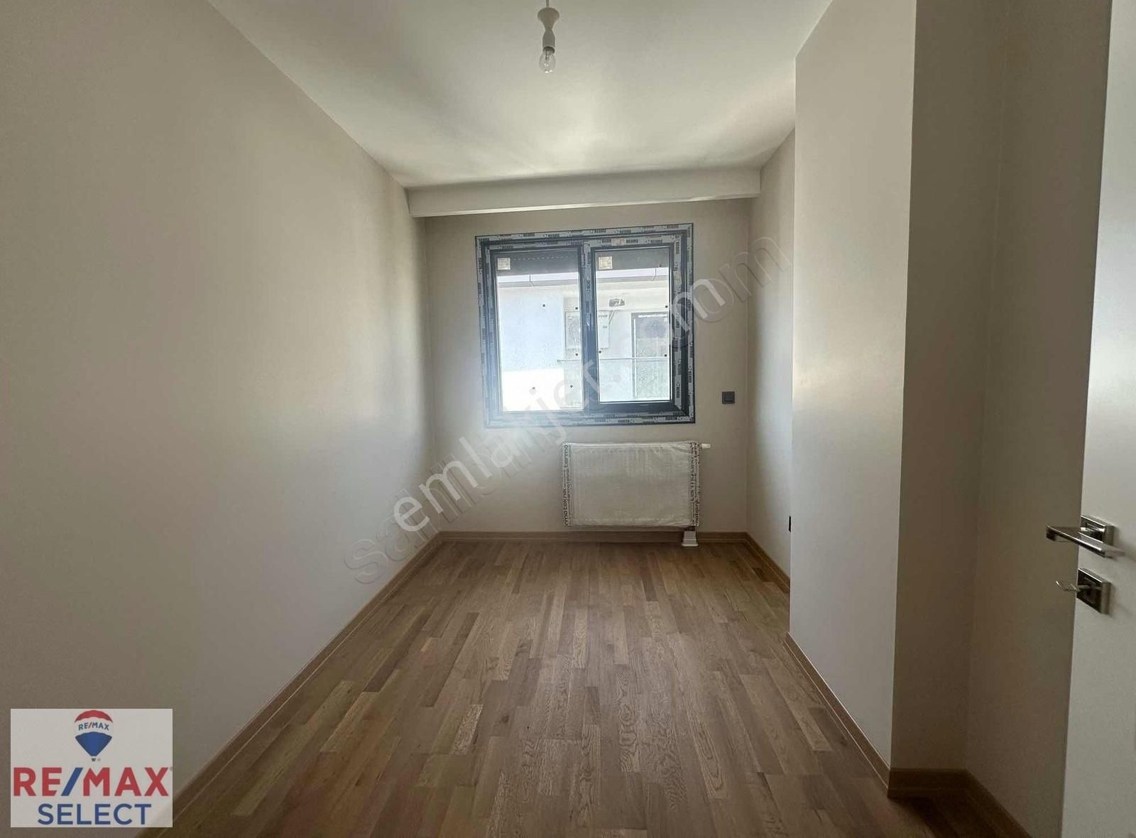 Yeşilköy Sahilde Satılık Sıfır En Üst Kat 3+1 Daire - Görsel 17