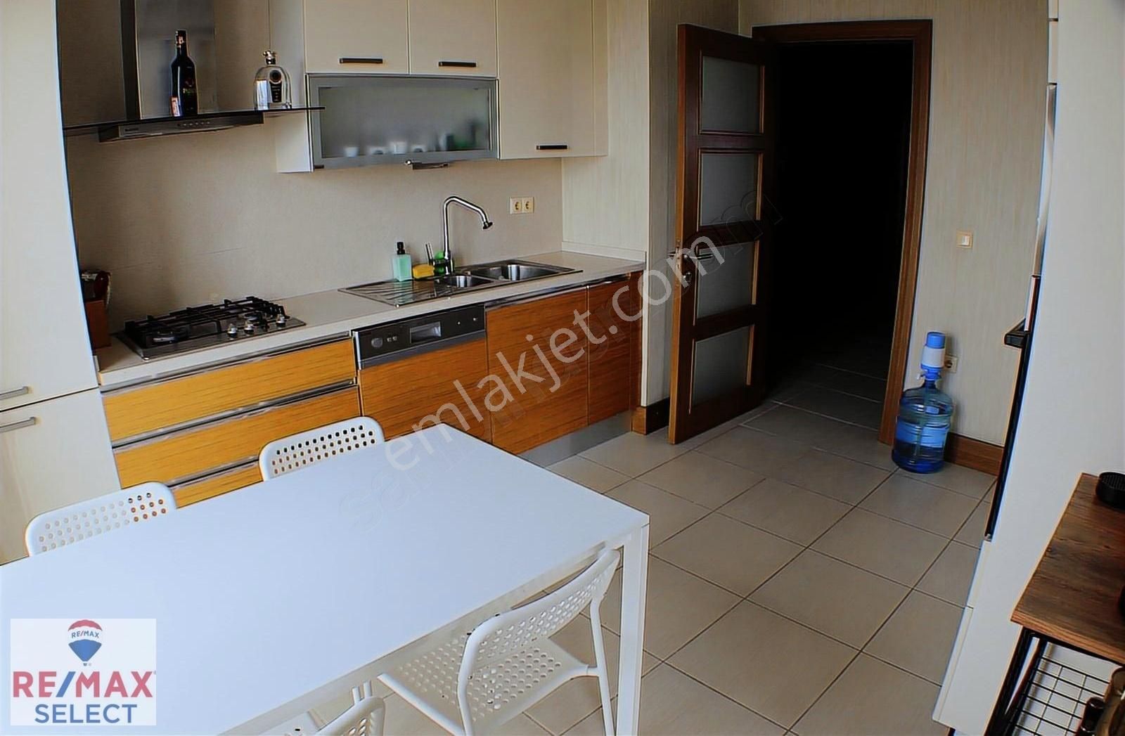 Pelican Hıll Resıdence Göl Manzaralı, Balkonlu 2+1 Satılık Daire - Görsel 3