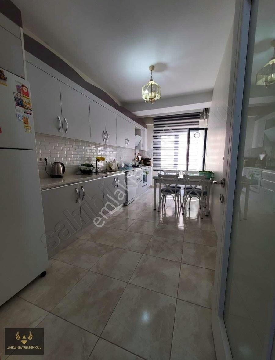 3 + 1 Satılık Daire Kiracısız Deniz Manzaralı