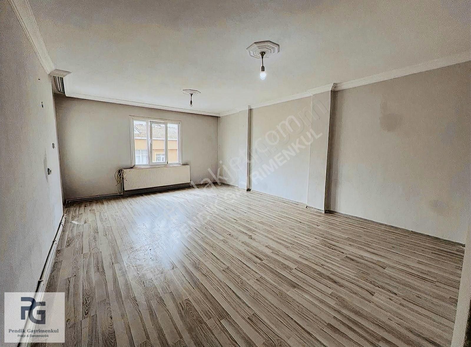 Pendikte Marmara Hastane Metroya Yürüme 2+1 100m2 Kiralık Daire