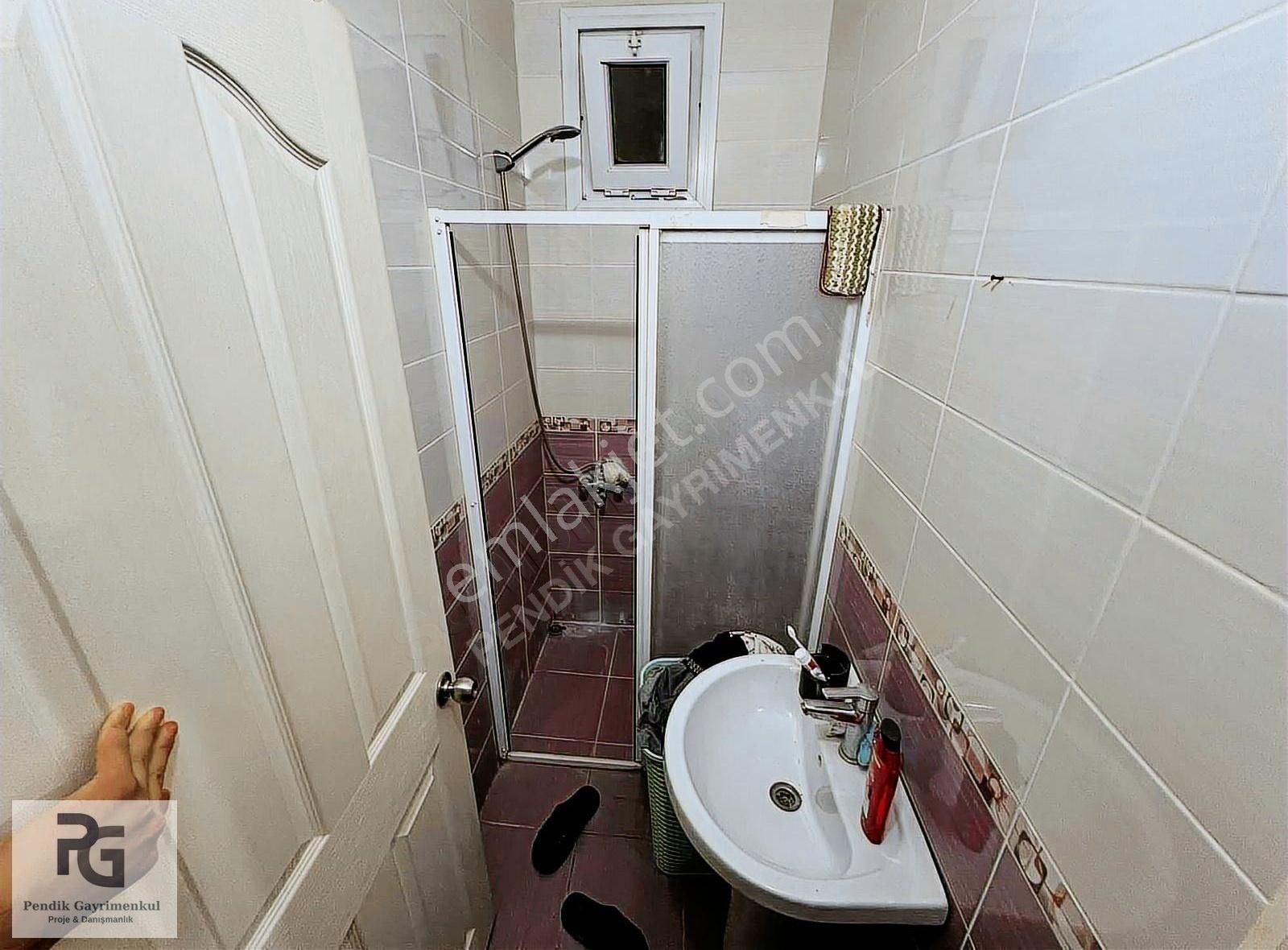 Acill Pendik Esenler Mahallesinde 5+1 Dubleks Satılık Daire