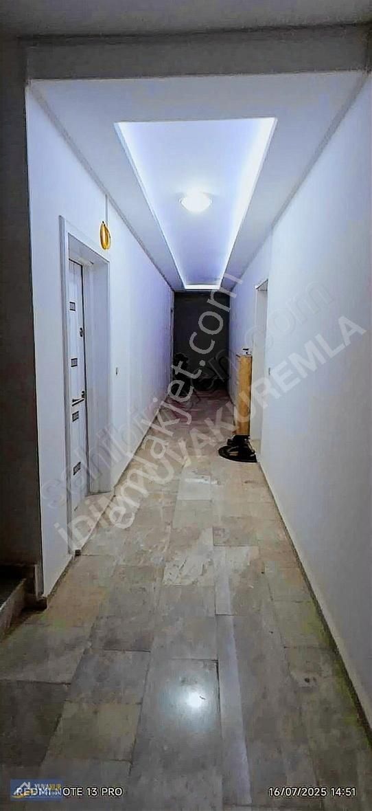 Didim Merkezde 3+1 Havuzlu Site İçerisinde Geniş Daire - Görsel 15