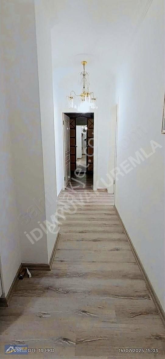 Didim Merkezde 3+1 Havuzlu Site İçerisinde Geniş Daire - Görsel 9