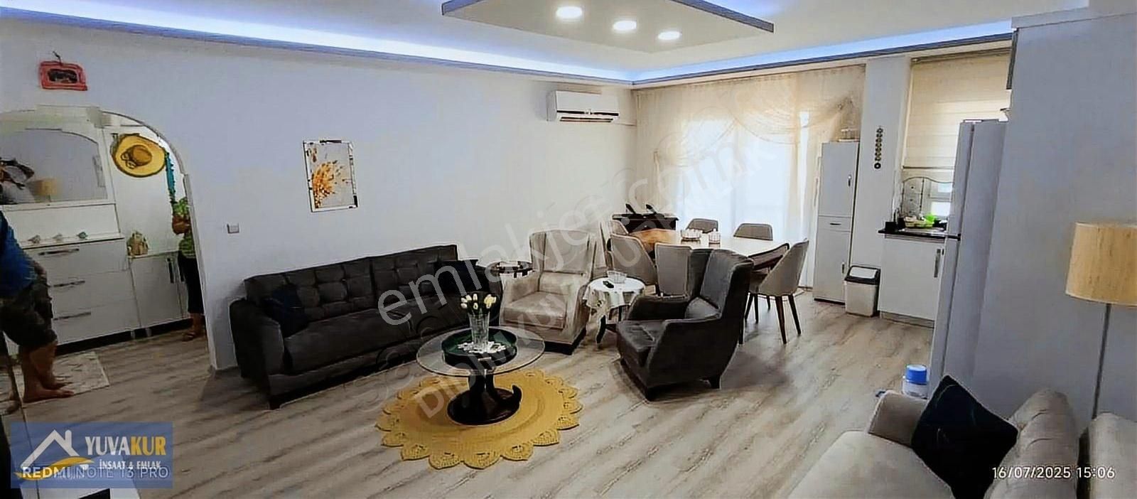 Didim Merkezde 3+1 Havuzlu Site İçerisinde Geniş Daire - Görsel 2