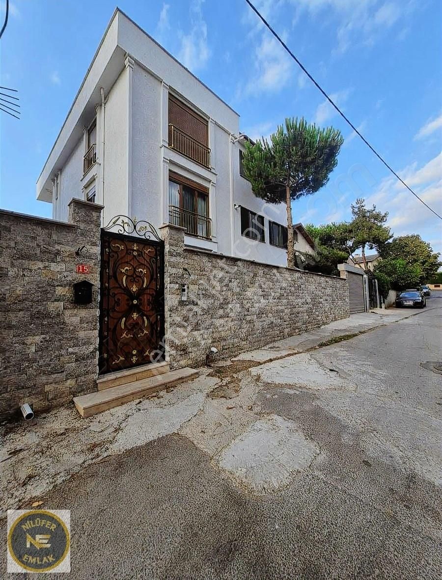 Tuzlanın En İyi Lokasyonu Olan Mercan Da 3+1 Kiralık Daire