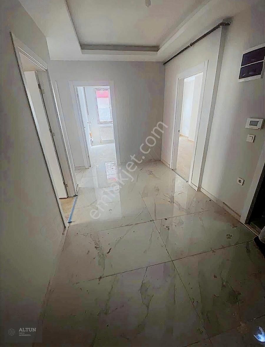 Merkez Mahallesi Sıfır Kiralık Ara Kat