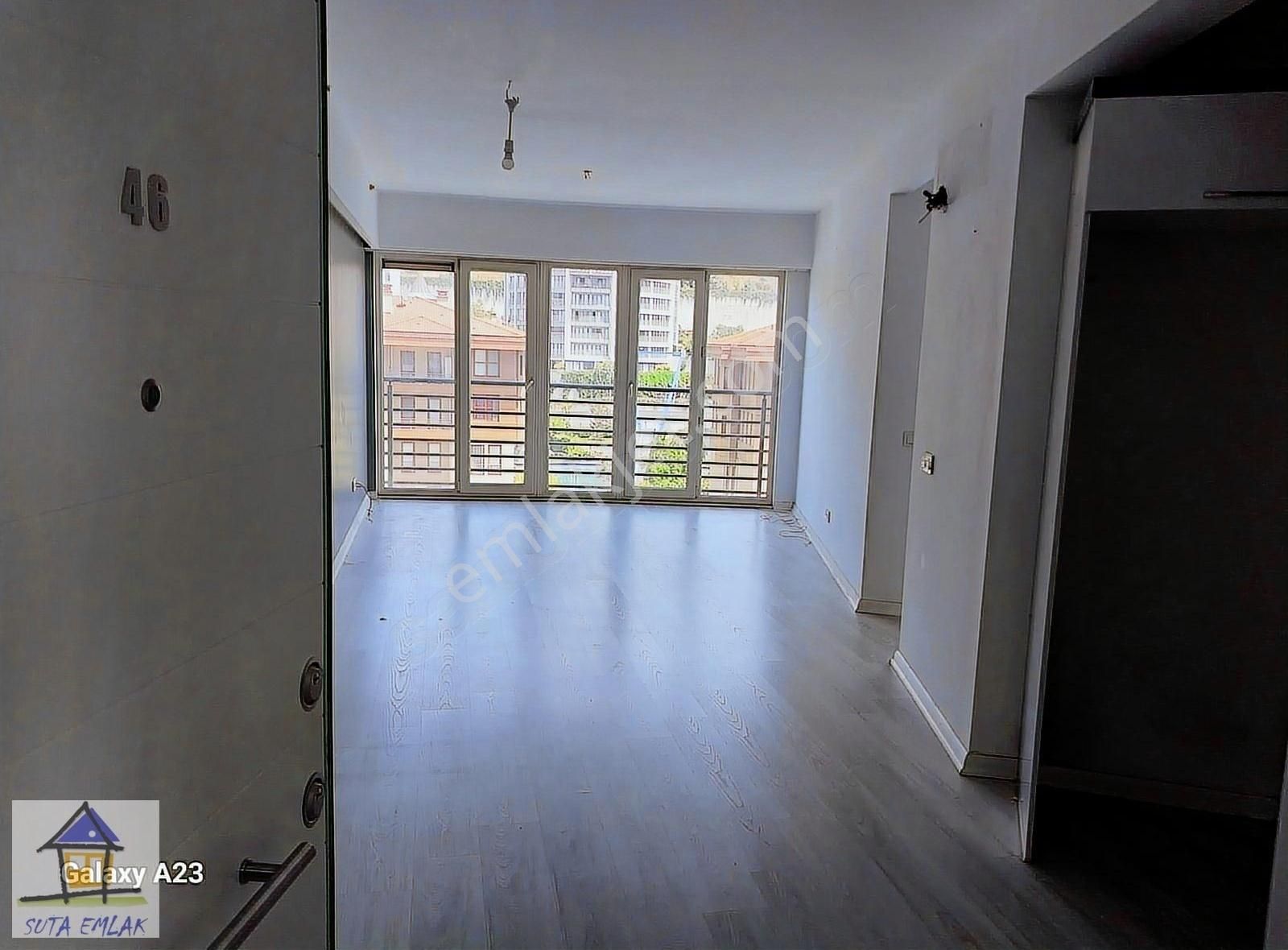 Suta Emlak Dan Kanuni Yanı Bosphorus 8.blok Da Temiz 69m2