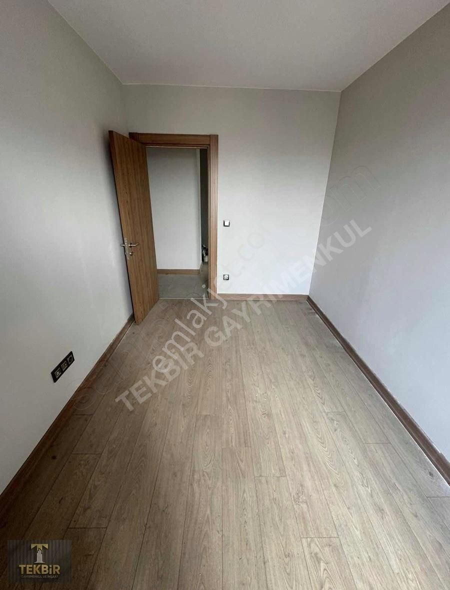 Esenler 15 Temmuz Toki Evleri 2+1 108m2 Zemin Kat - Görsel 8