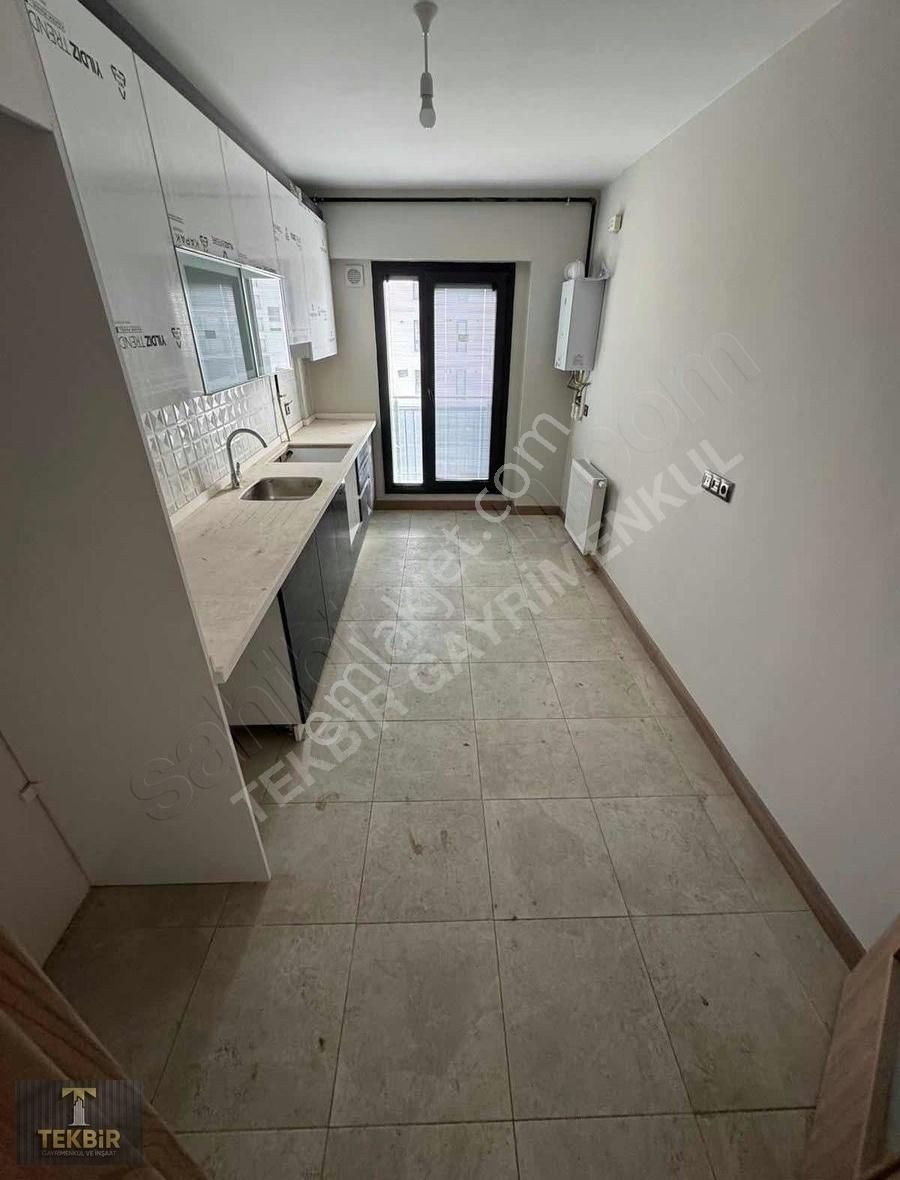 Esenler 15 Temmuz Toki Evleri 2+1 108m2 Zemin Kat - Görsel 10