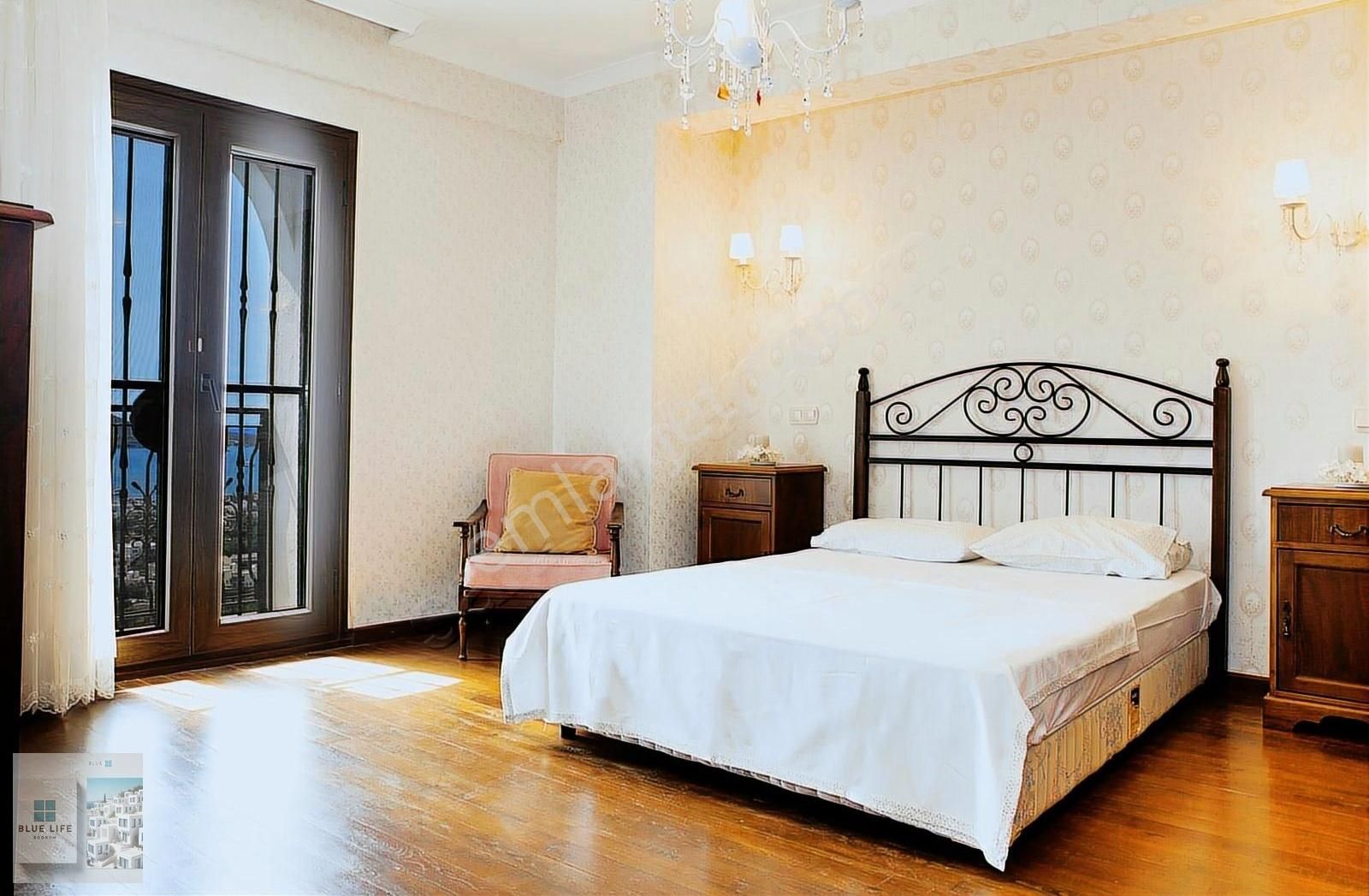 Muğla Bodrum Yalıkavakta 5+1 Müstakil Manzaralı Kiralık Villa - Görsel 5