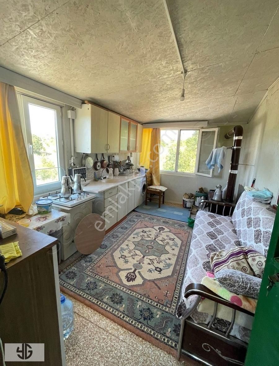 Yenişehir Kızılhisar Köyün'de Satılık Tarla İçin'de 3 Katlı Ev - Görsel 3