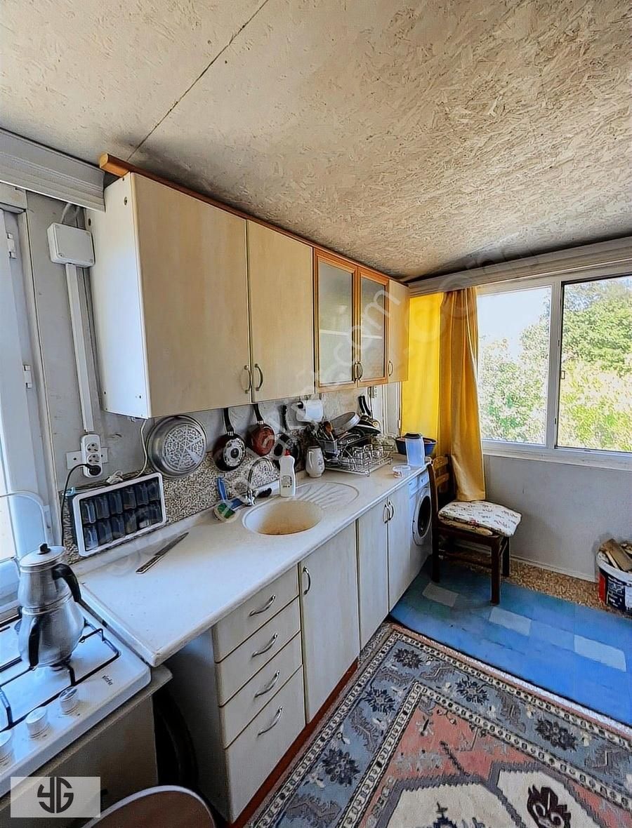 Yenişehir Kızılhisar Köyün'de Satılık Tarla İçin'de 3 Katlı Ev - Görsel 2