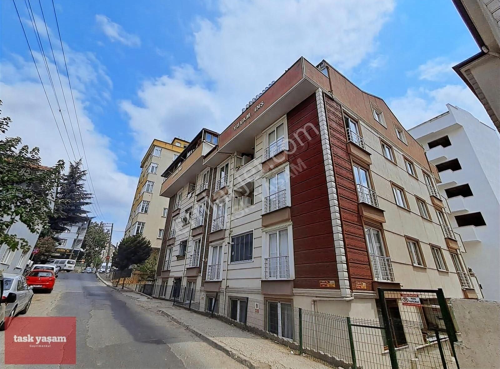 Gebze Akse Sapağı Merkezi Konumda Kiralık 2+1 Daire