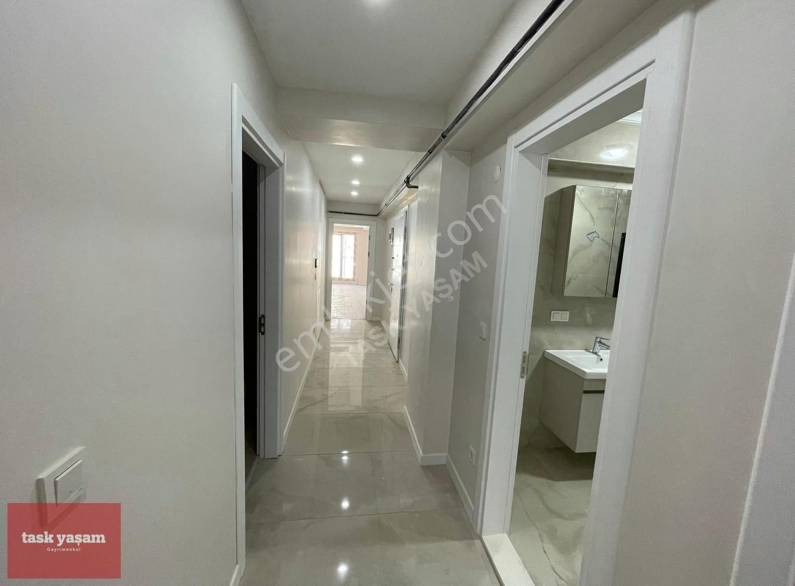 Şişli Bozkurt Mahallesi'nde Ferah 3+1 Satılık Yeni Daire - Görsel 3