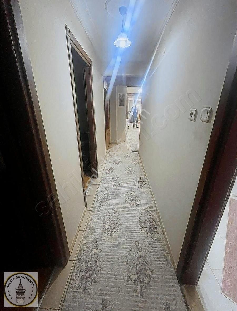 Konak Mahallesinde 3+1 Satılık Daire - Görsel 4