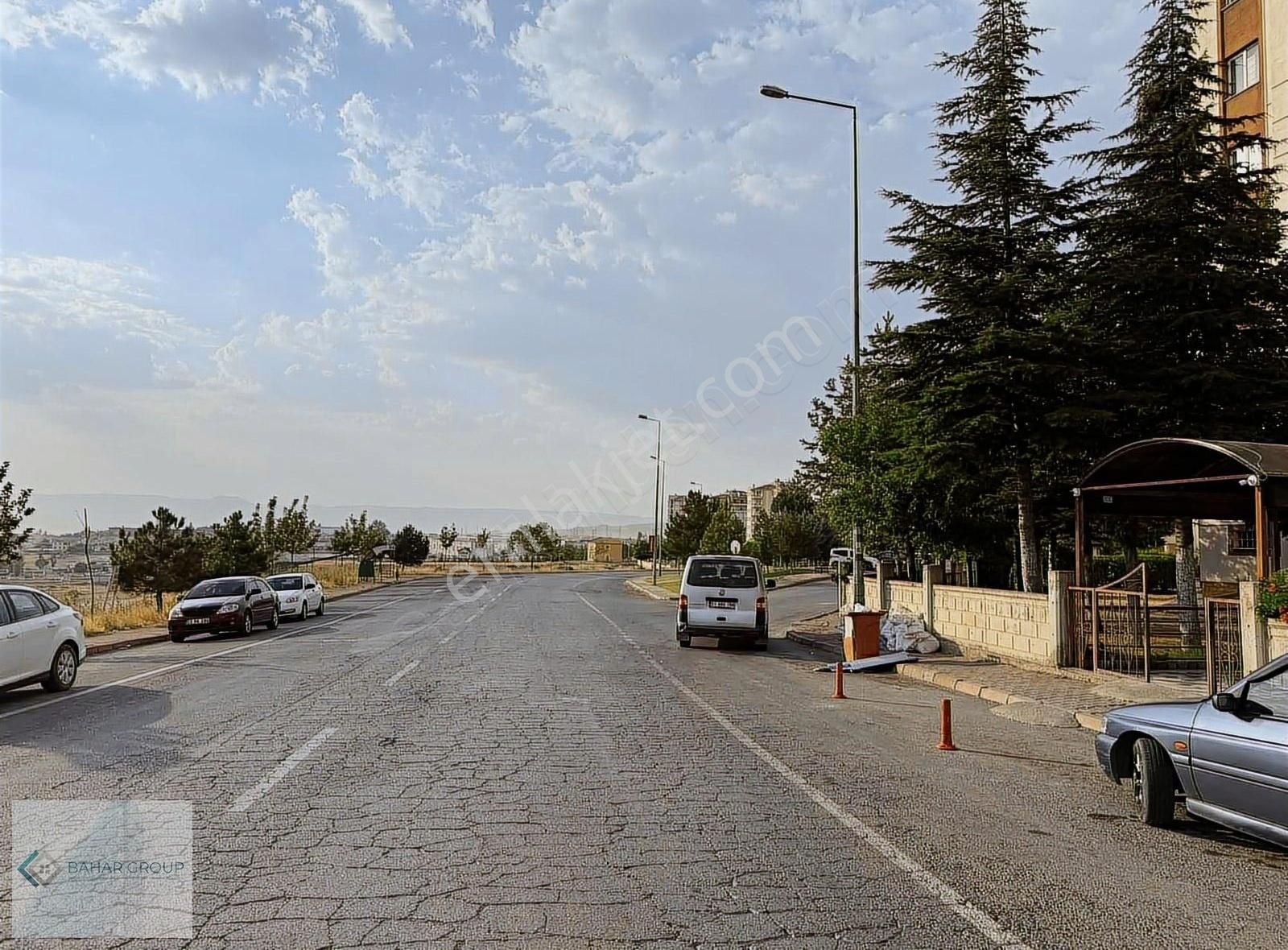 Güneybatı Cephe Emsalleri Arası En Uygun Sinankent Dairesi