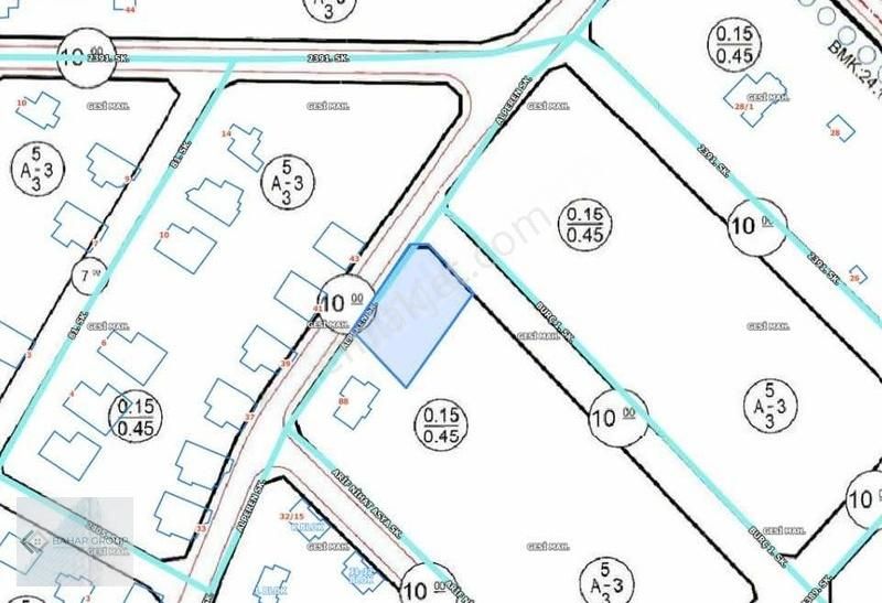 2 Villa Yapımına Uygun Yapılaşma İçi Köşe Parsel