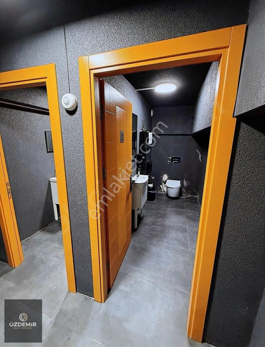 Cumhuriyetin Gözde Lokasyonunda 600 M2 Kullanıma Hazır Restoran - Görsel 22