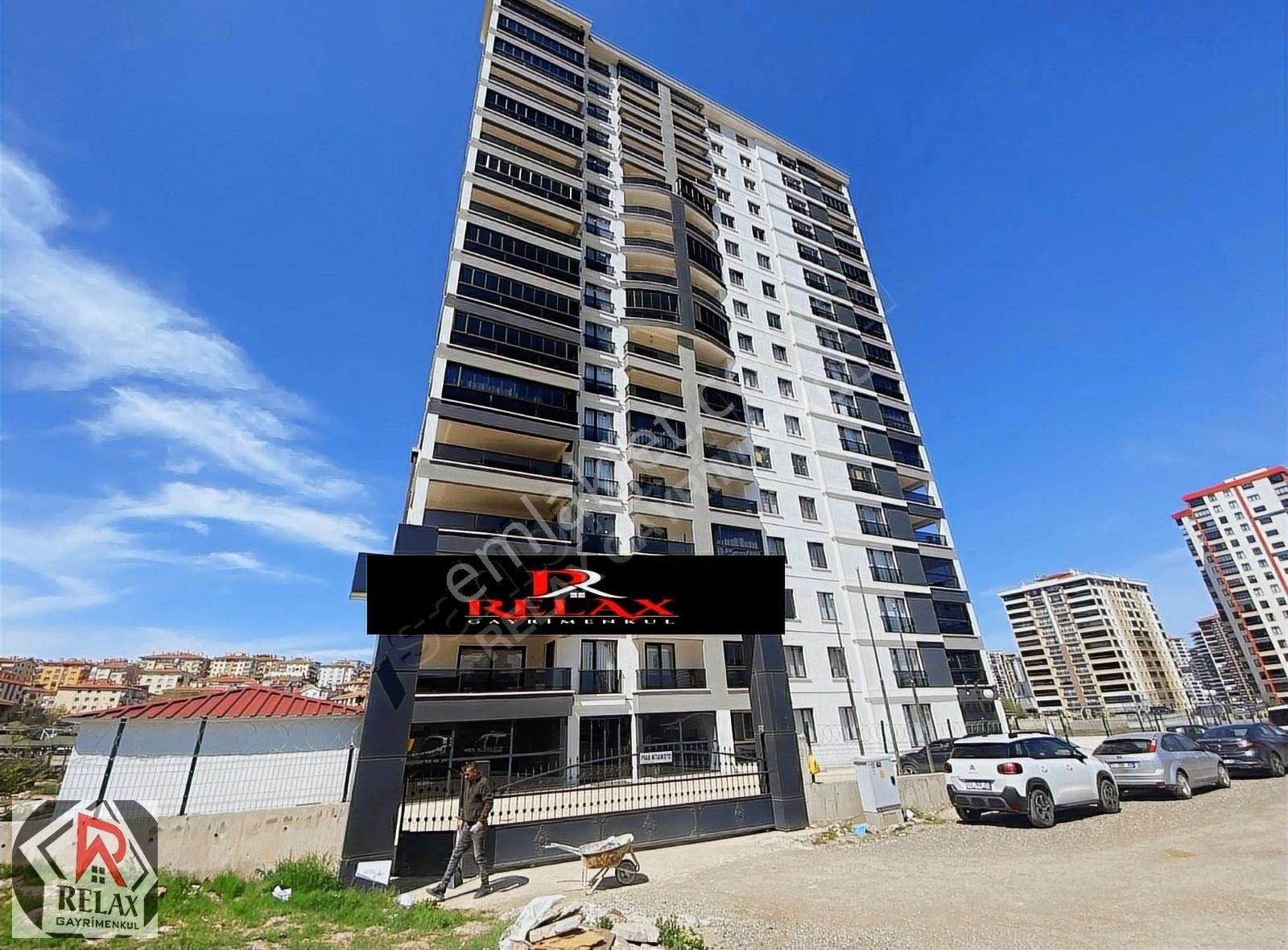 Relax'tan Ovacık Bulvar Paraleli 4+1 200 M2 Site De Kacmaz Fiyat