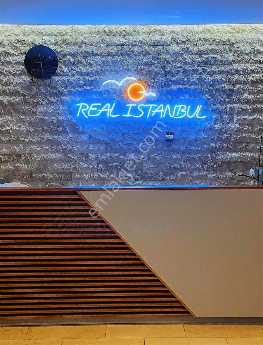 Real İstanbul'da 6. Kat Büyük Tip 3+1 Boş Daire