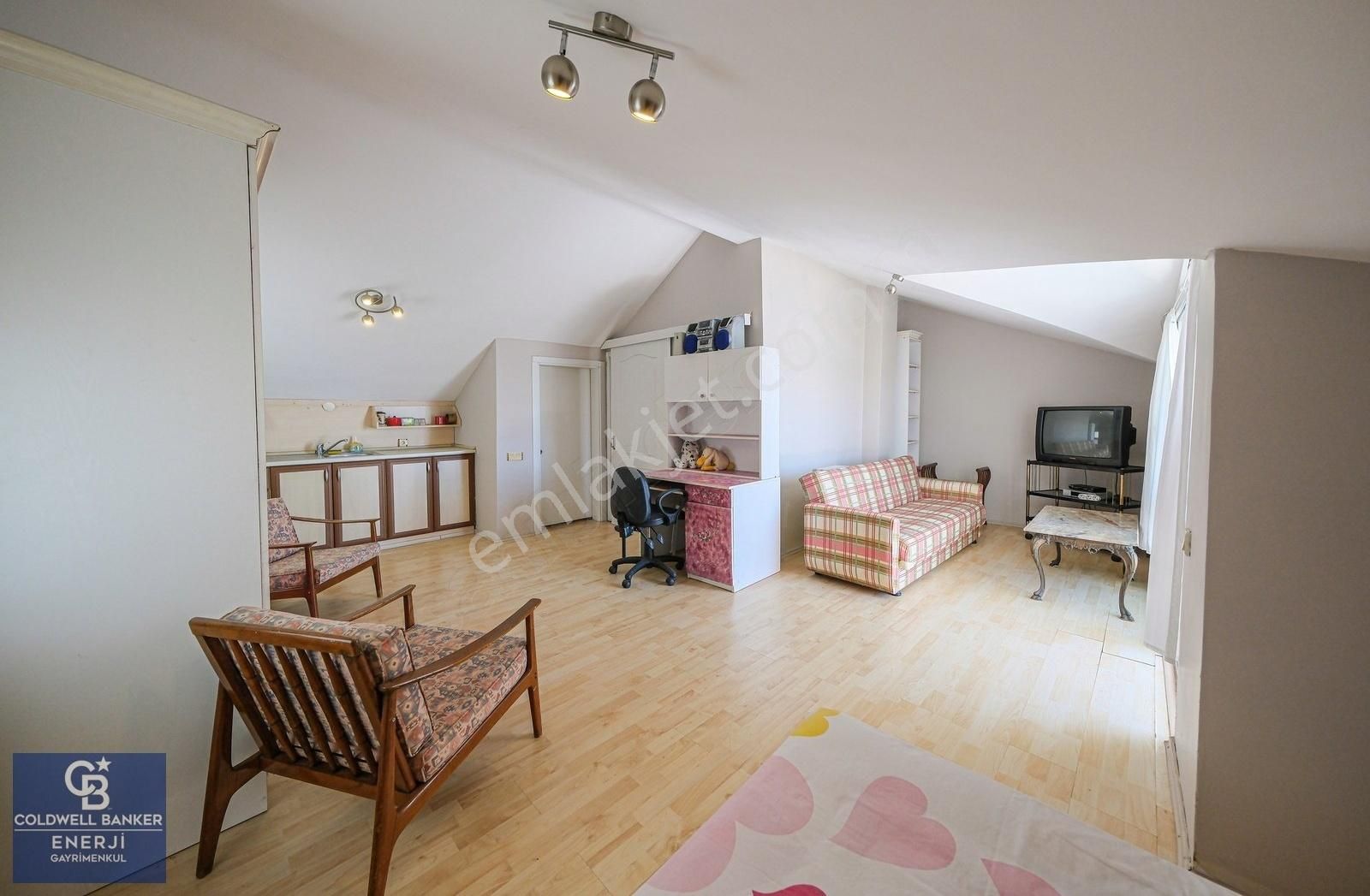 Büyükçekmece Celaliye'de Ayışığı Evlerinde Satılık Villa - Görsel 9