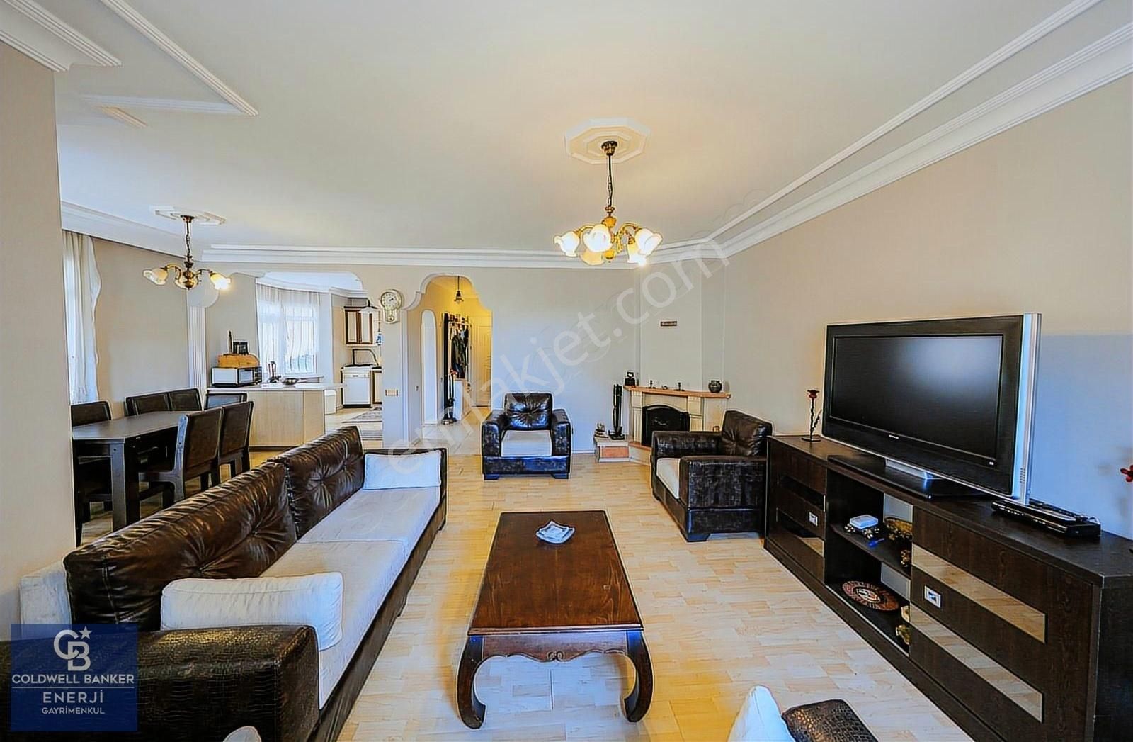 Büyükçekmece Celaliye'de Ayışığı Evlerinde Satılık Villa - Görsel 10