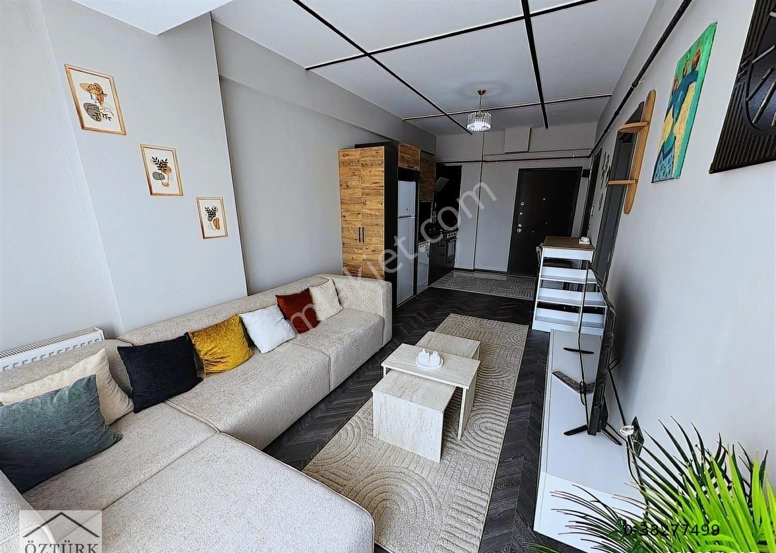 Körfezde Havuzlu Site İçerisinde Lüks Eşyalı Satılık 1+1 Daire