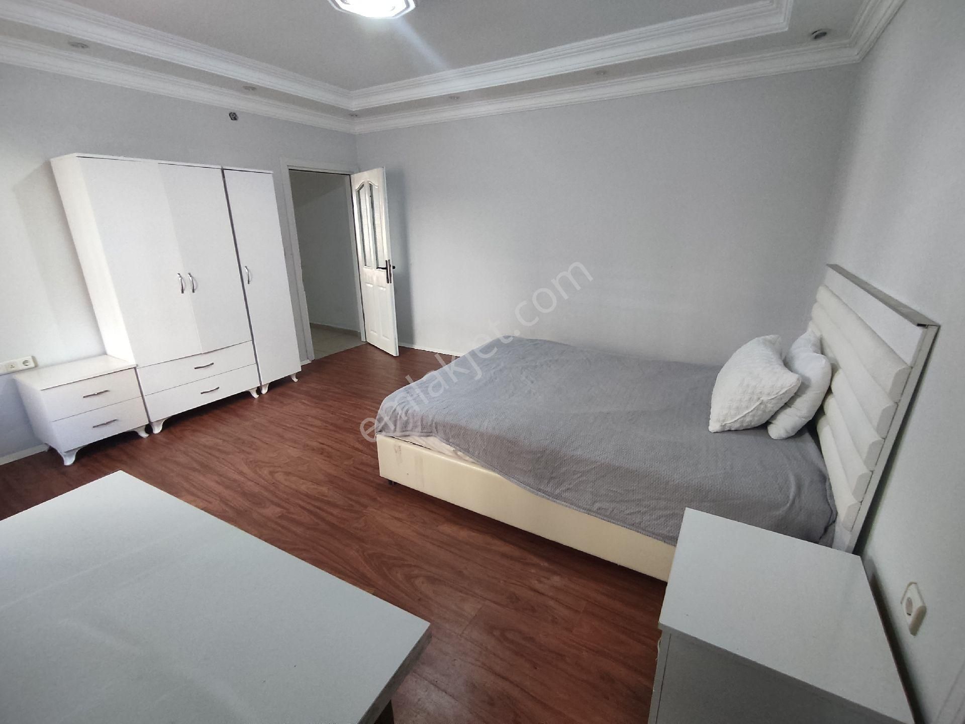 Ali Erişgin'den Kiralık Eşyalı 3+1 Daire Atakum Esenevlerinde